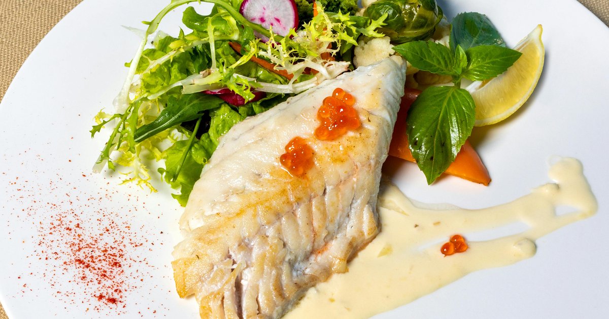 15-Minute Halibut Salad | WHFoods.info