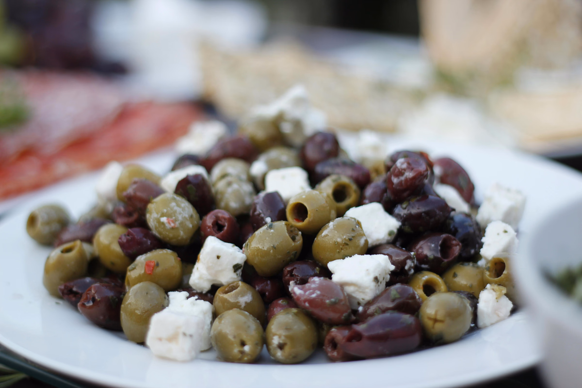 4-Minute Broccoli with Feta Cheese and Kalamata Olives
