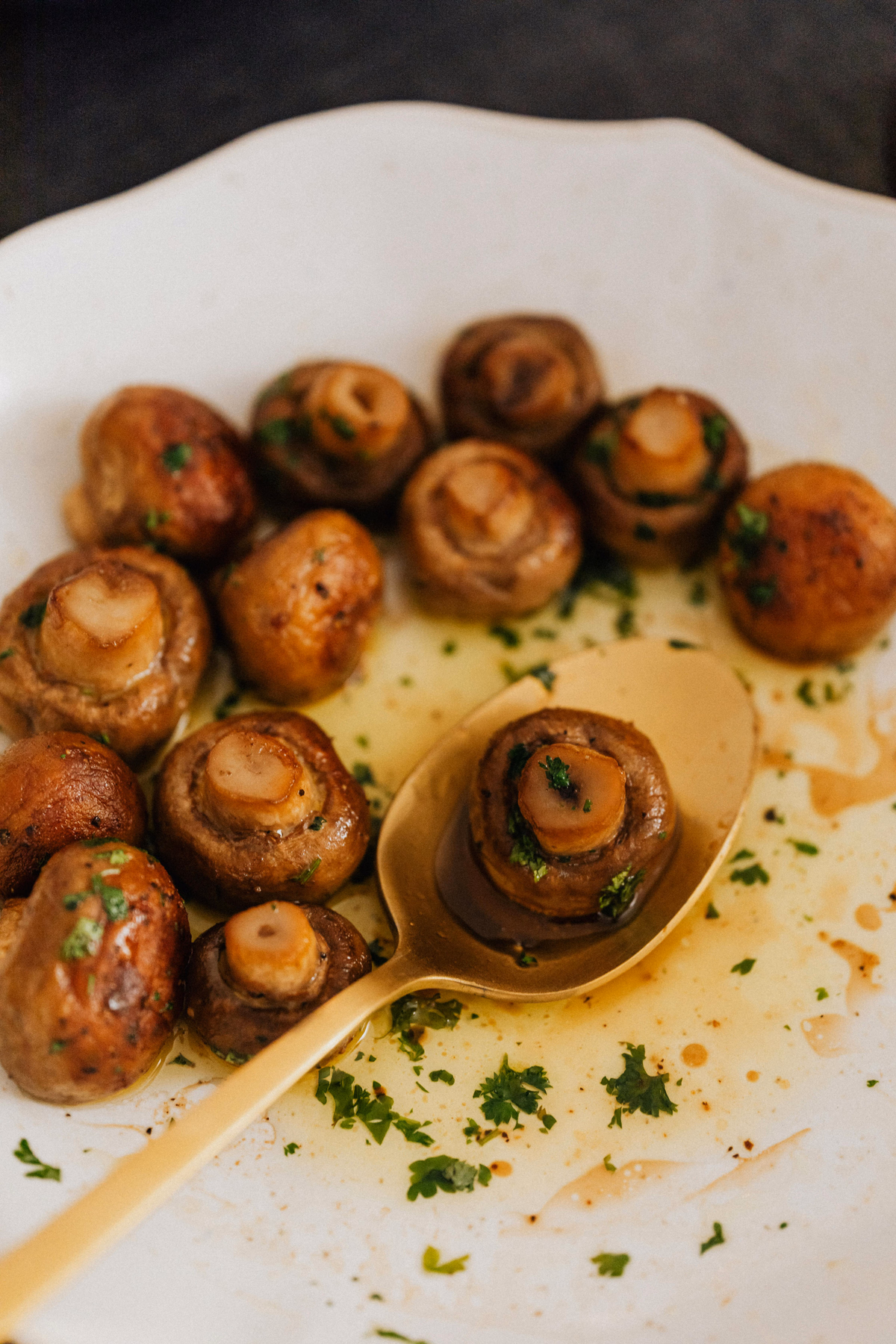7-Minute Healthy Sautéed Crimini Mushrooms