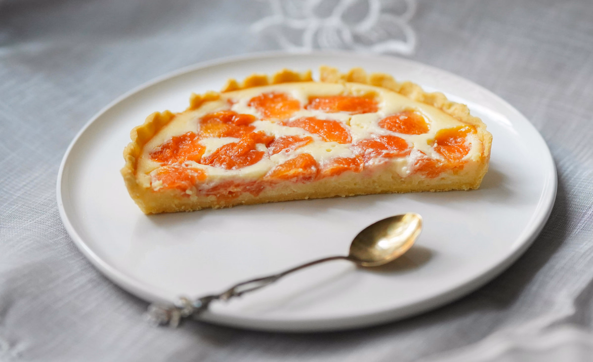 Apricot Tart